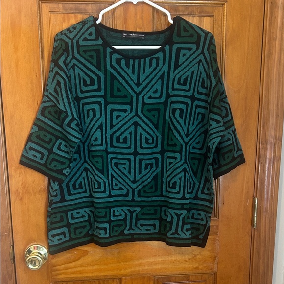 Peruvian Connection Sweaters - Peruvian Connection Aztec Print Half Sleeve Sweater